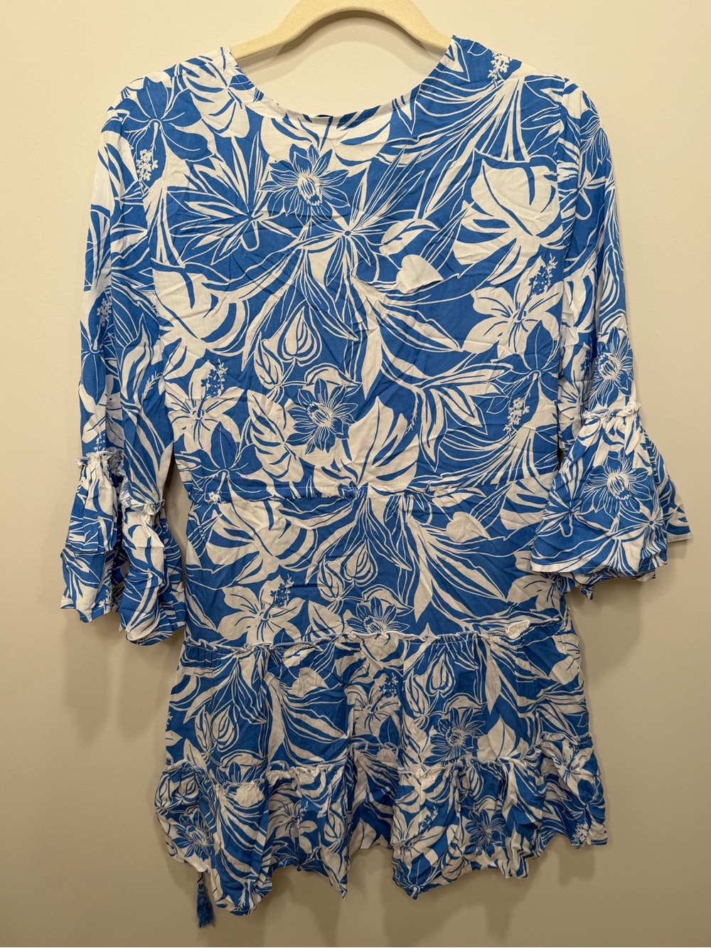 Blue Island Blue White Tropical Floral Ruffle Mini Dress Cover Up Size Medium - Picture 4 of 4